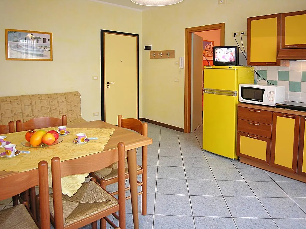 Appartamenti Bussola Bibione 0*,